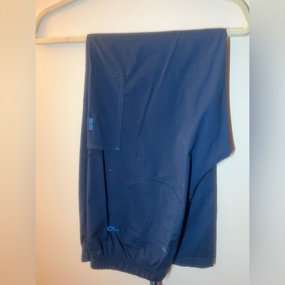 Navy blue ladies scrub pants, excellent condition